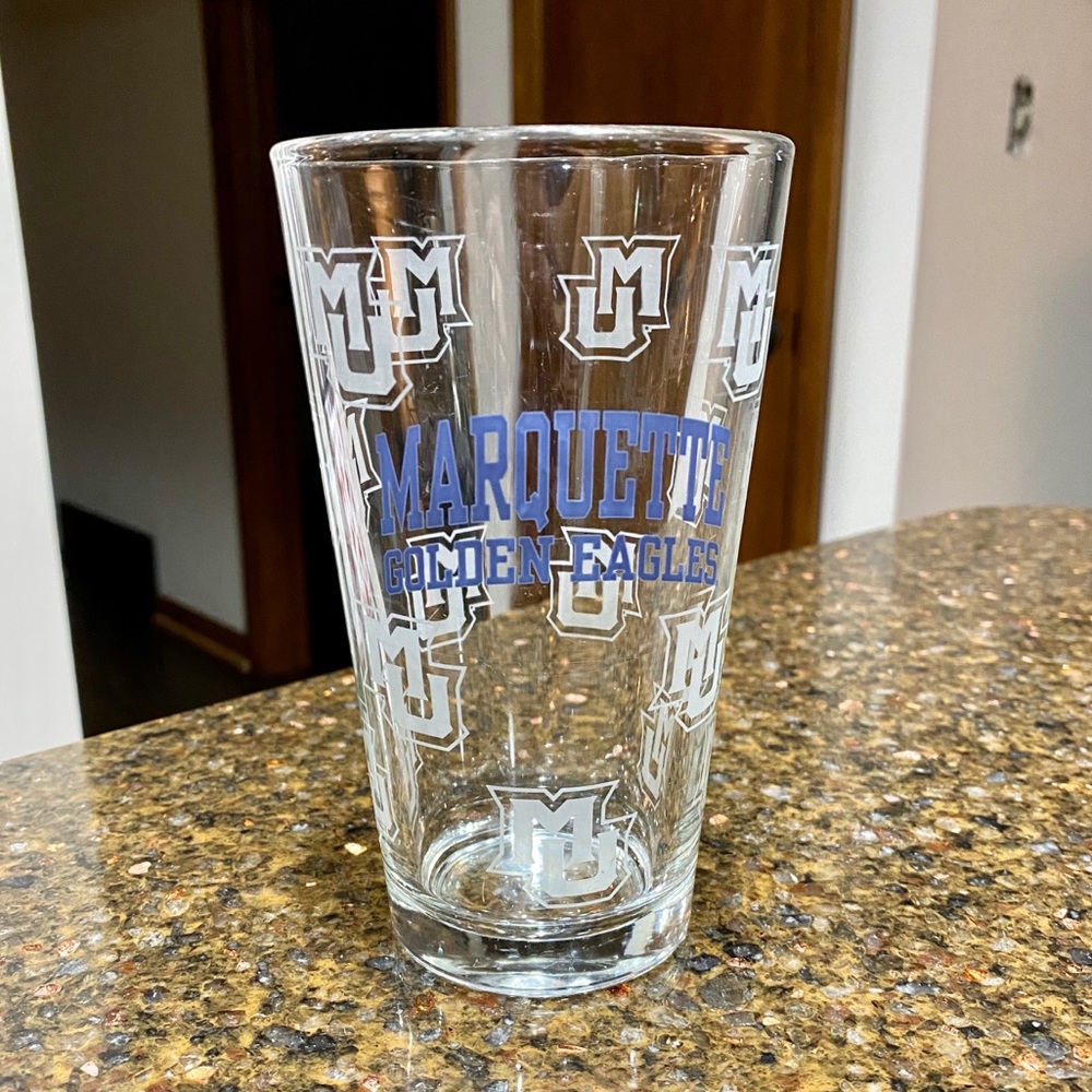 Marquette University Glass Tumbler